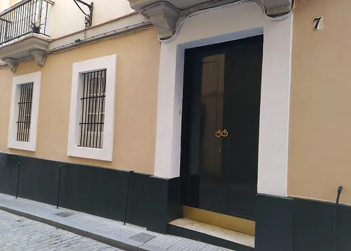 Casa Del Anticuario Apartments