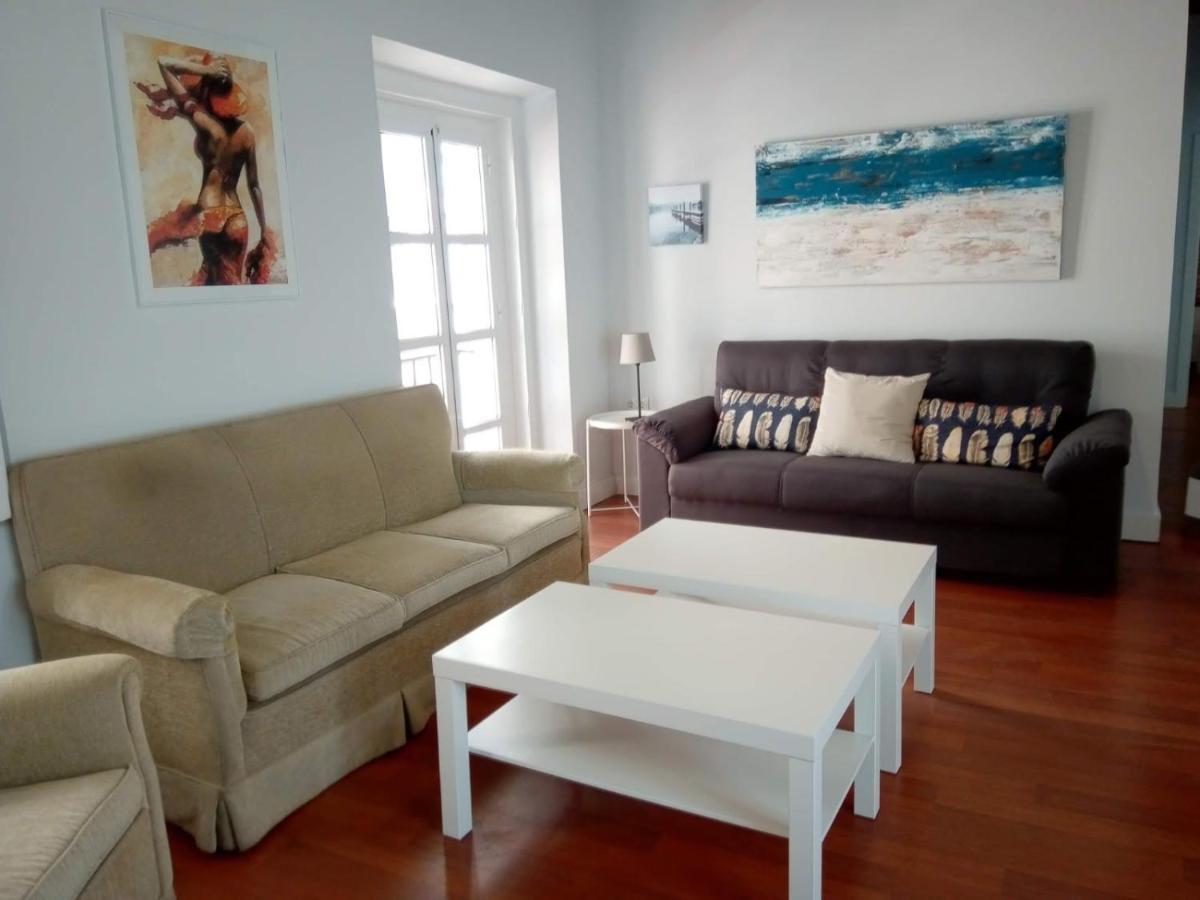 Casa Del Anticuario * Cadiz